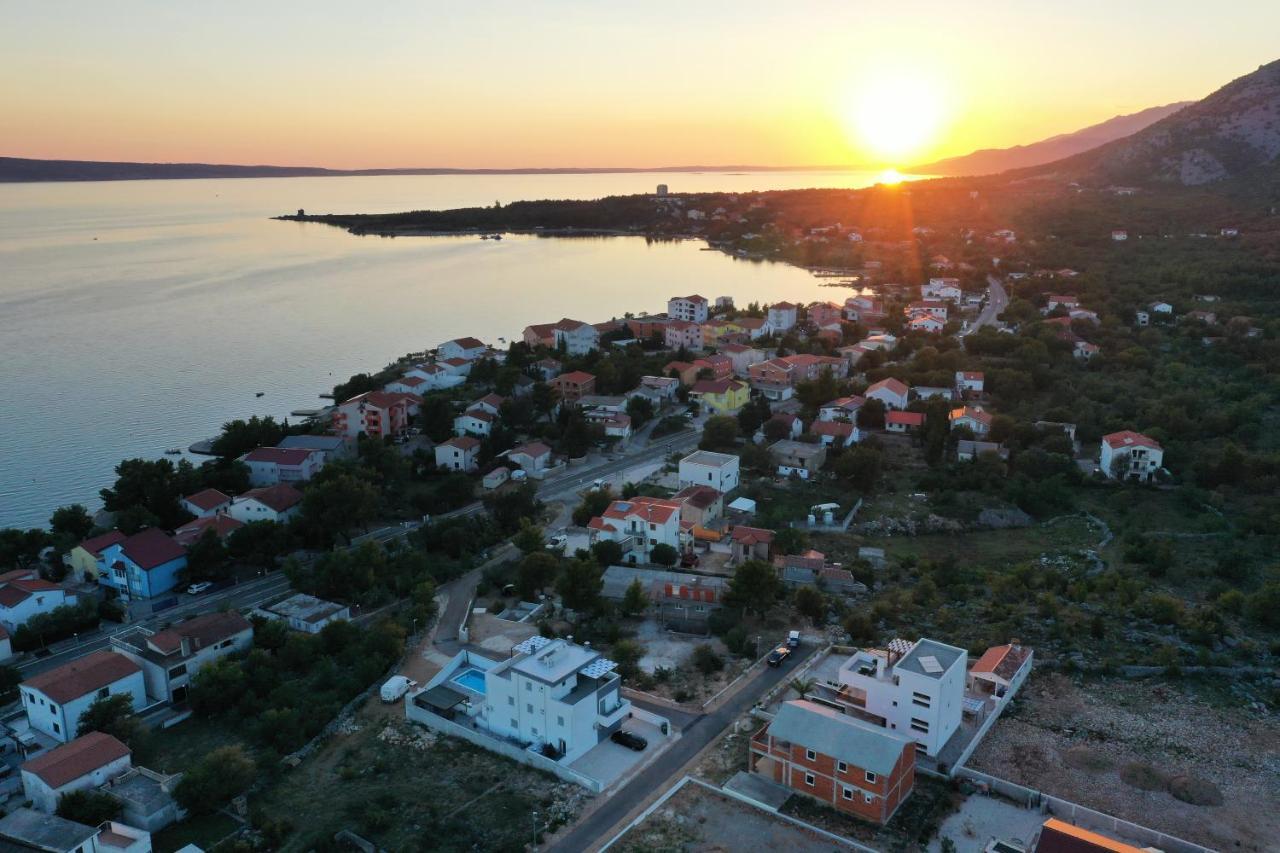 Villa Silver Starigrad Paklenica Buitenkant foto